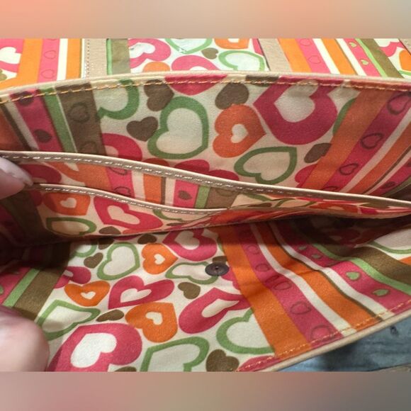 Lovcat Tan Wristlet with Gold Heart Crystal Embellishment Slim and Sleek - Picture 7 of 8